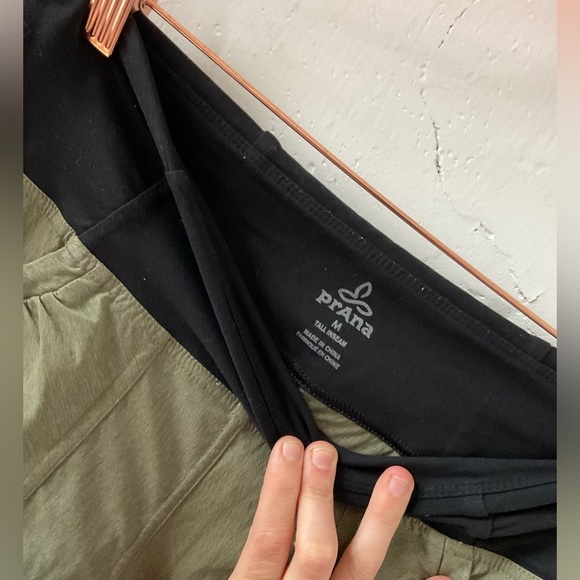 Prana Jogger Pants Adjustable Ankles - Picture 4 of 4